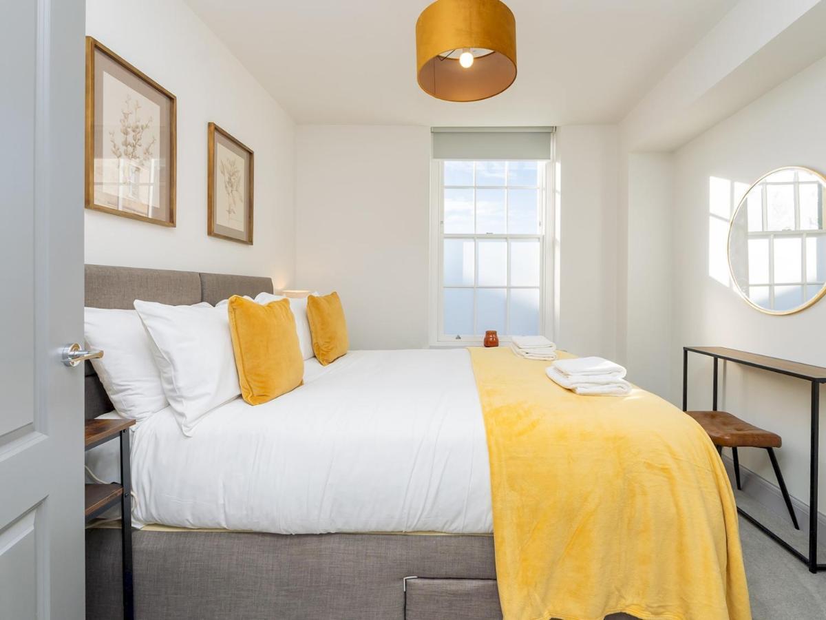 Pass The Keys Stunning 2 Bed Retreat In The Heart Of Bath Apartment Bagian luar foto